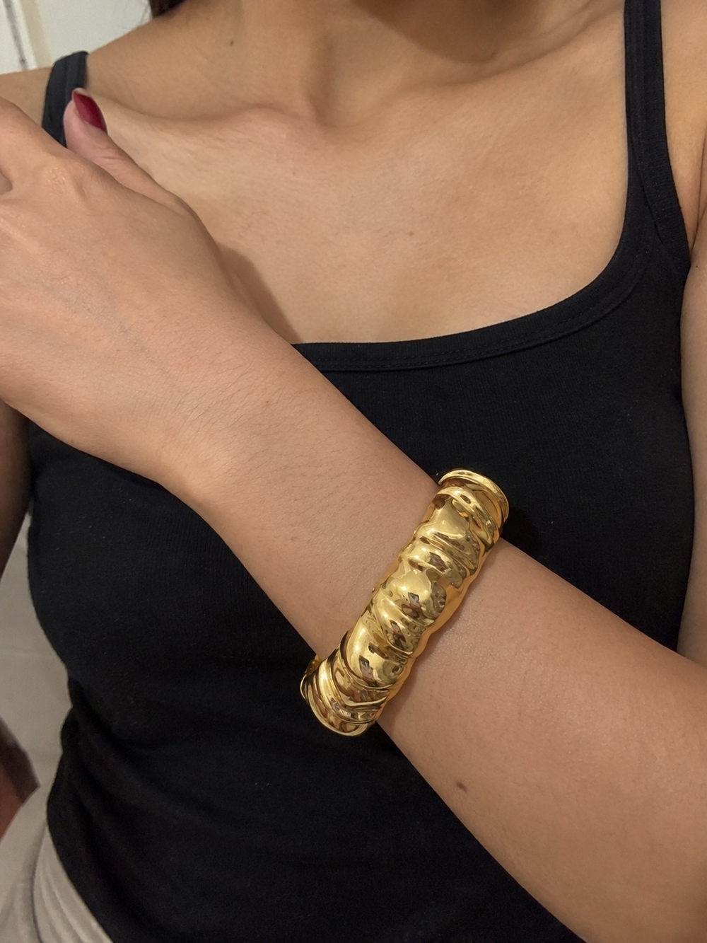 Gold Tone Sculpted Bangle Bracelet - Women's Jewelry